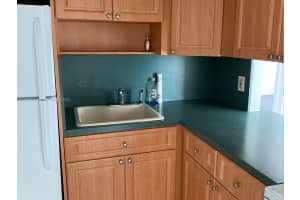 1450 Lincoln Rd APT 810, Miami Beach, FL 33139, Sold 06/28/22
