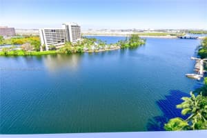 5091 NW 7th St, Miami, FL 33126, Sold 05/11/22