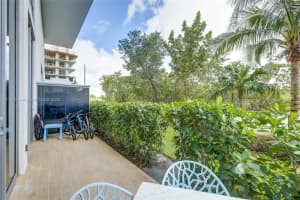 16385 Biscayne Blvd #101, North Miami Beach, FL 33160, Sold 06/06/22