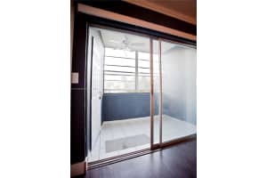 1600 NE 114th St APT 207, Miami, FL 33181, Sold 05/09/22