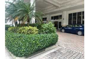 100 Lincoln Rd #323, Miami Beach, FL 33139, Sold 01/23/23