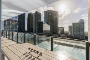 68 SE 6th St Apt 1106, Miami, FL 33131, Sold 08/01/22