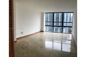 600 NE 36th St APT 1417, Miami, FL 33137, Sold 05/16/22