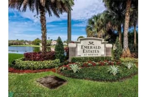 16407 Sapphire Dr, Weston, FL 33331, Sold 06/02/22