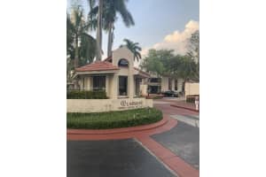 20140 NE 3rd Ct APT 8, Miami, FL 33179, Sold 07/14/22