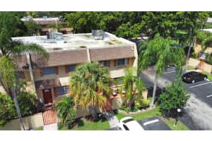 7175 Nova Dr APT 201, Davie, FL 33317, Sold 05/31/22