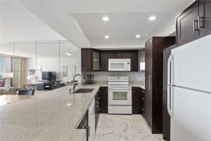 3505 S Ocean Dr APT 1016, Hollywood, FL 33019, Sold 06/21/22