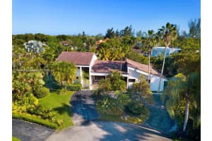 5942 SW 135th Terrace, Pinecrest, FL 33156, Sold 10/06/22