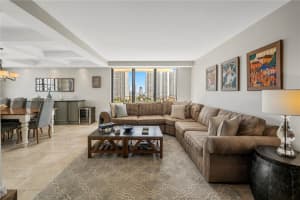 18151 NE 31st Ct APT 1402, Aventura, FL 33160, Sold 06/20/22