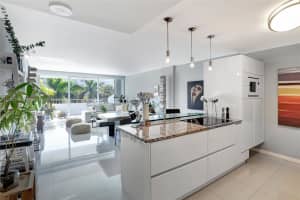 155 Ocean Ln Dr APT 407, Key Biscayne, FL 33149, Sold 06/10/22