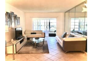 2221 NE 68th St APT 924, Fort Lauderdale, FL 33308, Sold 05/25/22