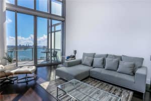 1100 Biscayne Blvd UNIT 2507, Miami, FL 33132, Sold 05/25/22