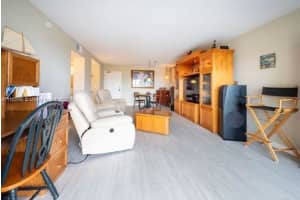 1200 Hibiscus Ave APT 1006, Pompano Beach, FL 33062, Sold 05/19/22