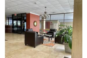 400 Kings Point Dr APT 424, Sunny Isles Beach, FL 33160, Sold 07/08/22