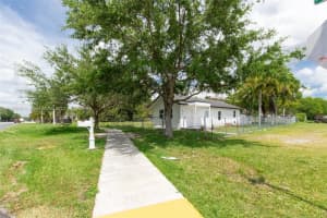 405 NW 5th Ave, Florida City, FL 33034, Sold 05/09/22
