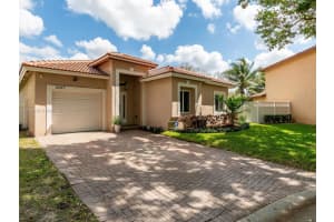 6047 NW 40th St, Coral Springs, FL 33067, Sold 05/10/22