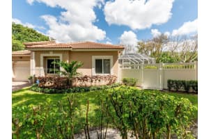 6047 NW 40th St, Coral Springs, FL 33067, Sold 05/10/22