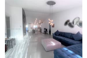 18883 NW 89th Ave, Hialeah, FL 33018, Sold 05/13/22