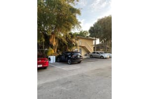 15679 SW 73rd Cir Terrace APT 31, Miami, FL 33193, Sold 08/05/22
