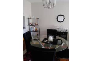 410 SE 2nd St APT 407, Hallandale Beach, FL 33009, Sold 08/19/22