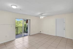 6821 SW 129th Ave APT 7, Miami, FL 33183, Sold 05/13/22