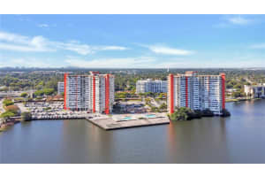 1351 NE Miami Gardens Dr #326e, Miami, FL 33179, Sold 10/07/22