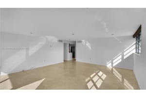 800 West Ave APT 635, Miami Beach, FL 33139, Sold 06/15/22