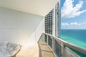 15811 Collins Ave APT 2604, Sunny Isles Beach, FL 33160, Sold 01/30/23