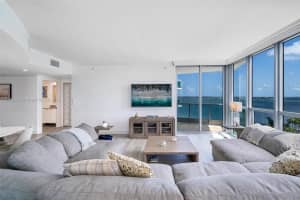 1331 Brickell Bay Dr APT 808, Miami, FL 33131, Sold 08/29/22