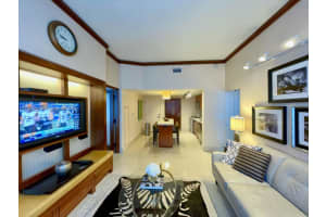6801 Collins Ave #201, Miami Beach, FL 33141, Sold 05/25/22