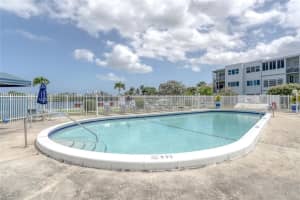 2309 Park Ln APT 302, Hollywood, FL 33021, Sold 05/31/22