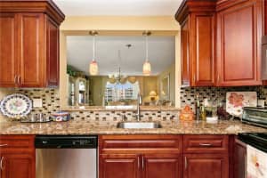 1024 SE 3rd Ave APT 303, Dania Beach, FL 33004, Sold 05/18/22