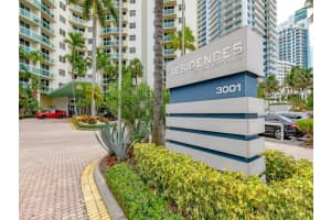 3001 S Ocean Dr APT 1213, Hollywood, FL 33019, Sold 06/08/22