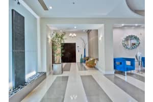 3001 S Ocean Dr APT 1213, Hollywood, FL 33019, Sold 06/08/22