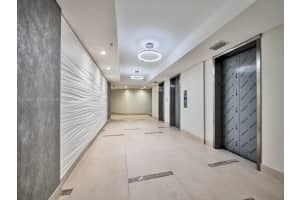 3001 S Ocean Dr APT 1213, Hollywood, FL 33019, Sold 06/08/22