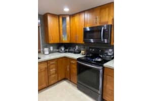 700 NW 219th Ave, Pembroke Pines, FL 33029, Sold 06/21/22