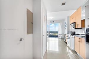 60 SW 13th St #1605, Miami, FL 33130, Sold 05/12/22