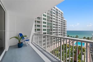 5401 Collins Ave APT 632, Miami Beach, FL 33140, Sold 06/03/22