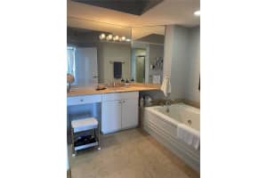 Blue Diamond Tower, 4779 Collins Ave APT 2506, Miami Beach, FL 33140, Sold 06/30/22