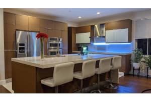 531 Cascade Falls Dr, Weston, FL 33327, Sold 06/03/22