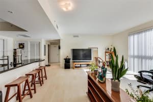 7275 SW 89th St b309, Miami, FL 33156, Sold 05/06/22