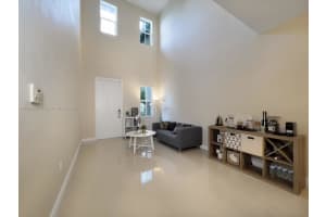 10760 NW 74th St, Medley, FL 33178, Sold 05/23/22