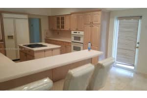 #6 Bahama ,, FL 00000 - MLS#A11184142