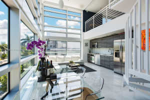 421 Meridian Ave APT 15, Miami Beach, FL 33139, Sold 05/02/22