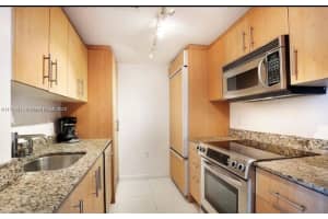 10275 Collins Ave APT 918, Bal Harbour, FL 33154, Sold 05/17/22
