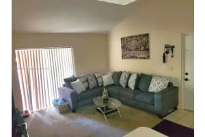 18850 NW 57th Ave APT 302, Hialeah, FL 33015, Sold 06/16/22