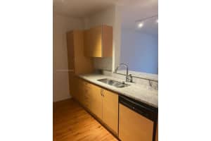 18800 NE 29th Ave APT 930, Aventura, FL 33180, Sold 05/09/22