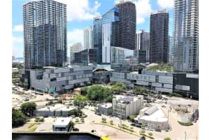 92 SW 3rd St APT 2003, Miami, FL 33130, Sold 06/27/22