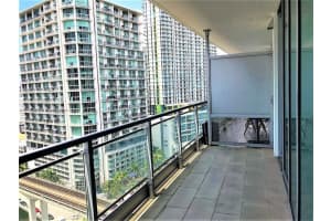 92 SW 3rd St APT 2003, Miami, FL 33130, Sold 06/27/22