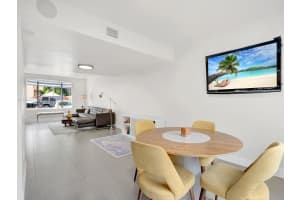 7819 SW 102nd Ln, Miami, FL 33156, Sold 05/19/22